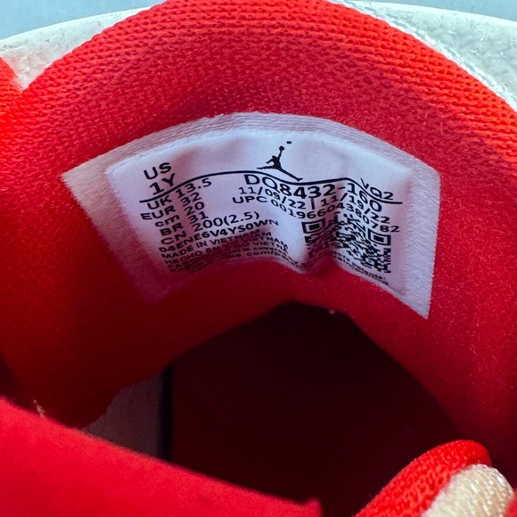 Jordans size 1Y - Picture 7 of 7